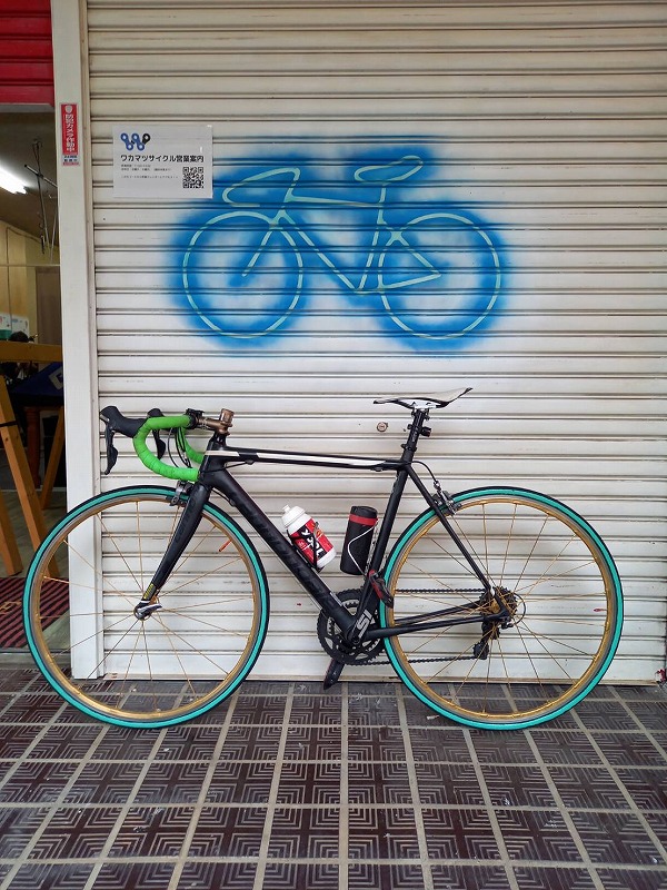 店主父の車体